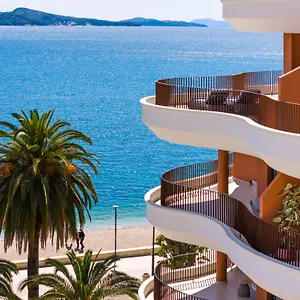 Vale 4*, Sarande Albania